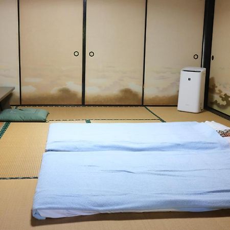 Guesthouse Kojiya 暮らしをつくる宿 旧糀屋 Fukutsu Exteriér fotografie