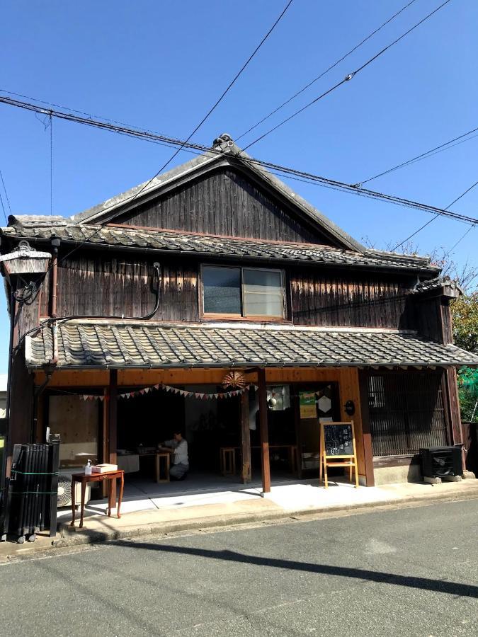 Guesthouse Kojiya 暮らしをつくる宿 旧糀屋 Fukutsu Exteriér fotografie