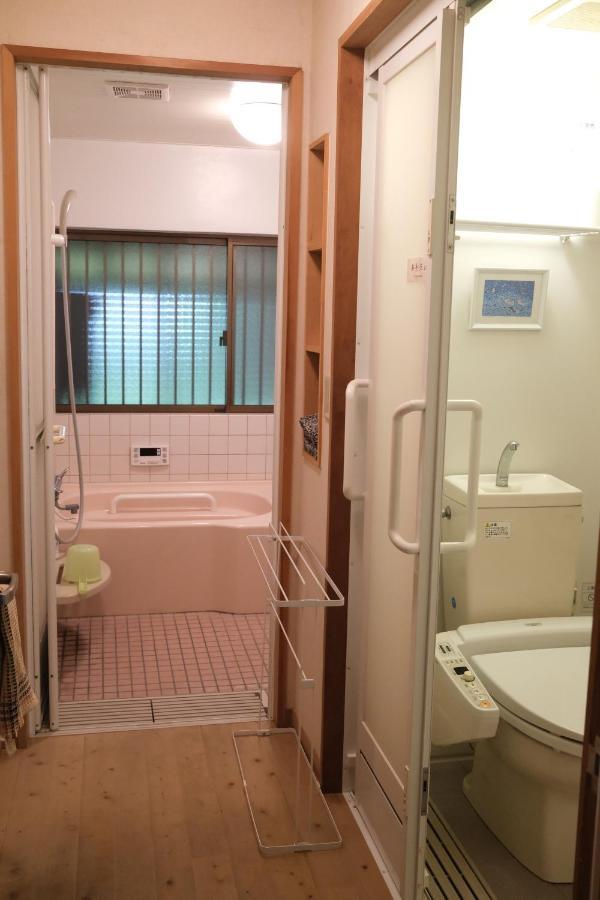 Guesthouse Kojiya 暮らしをつくる宿 旧糀屋 Fukutsu Exteriér fotografie