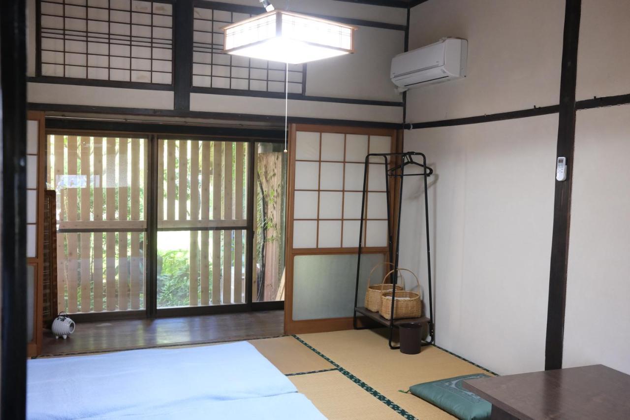 Guesthouse Kojiya 暮らしをつくる宿 旧糀屋 Fukutsu Exteriér fotografie